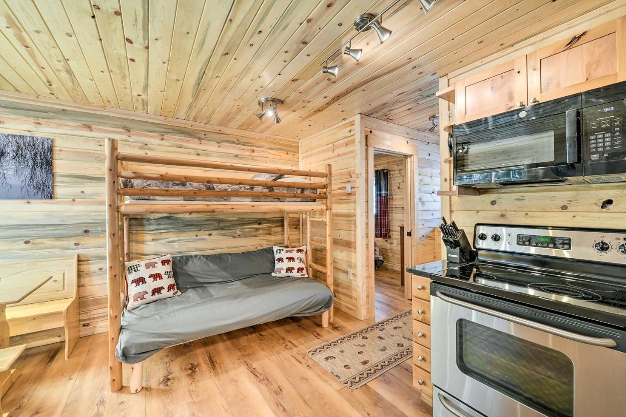Cozy Island Park Cabin, 20 Mi To Yellowstone! Exterior foto