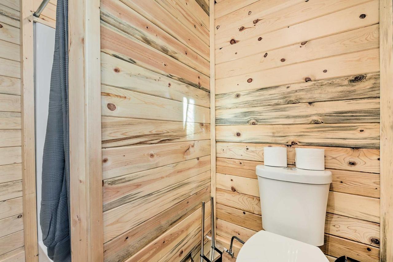 Cozy Island Park Cabin, 20 Mi To Yellowstone! Exterior foto