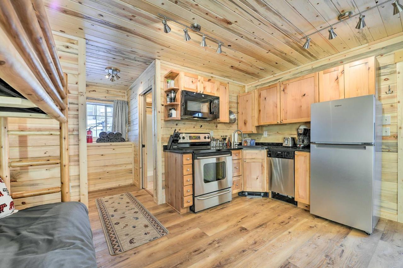 Cozy Island Park Cabin, 20 Mi To Yellowstone! Exterior foto