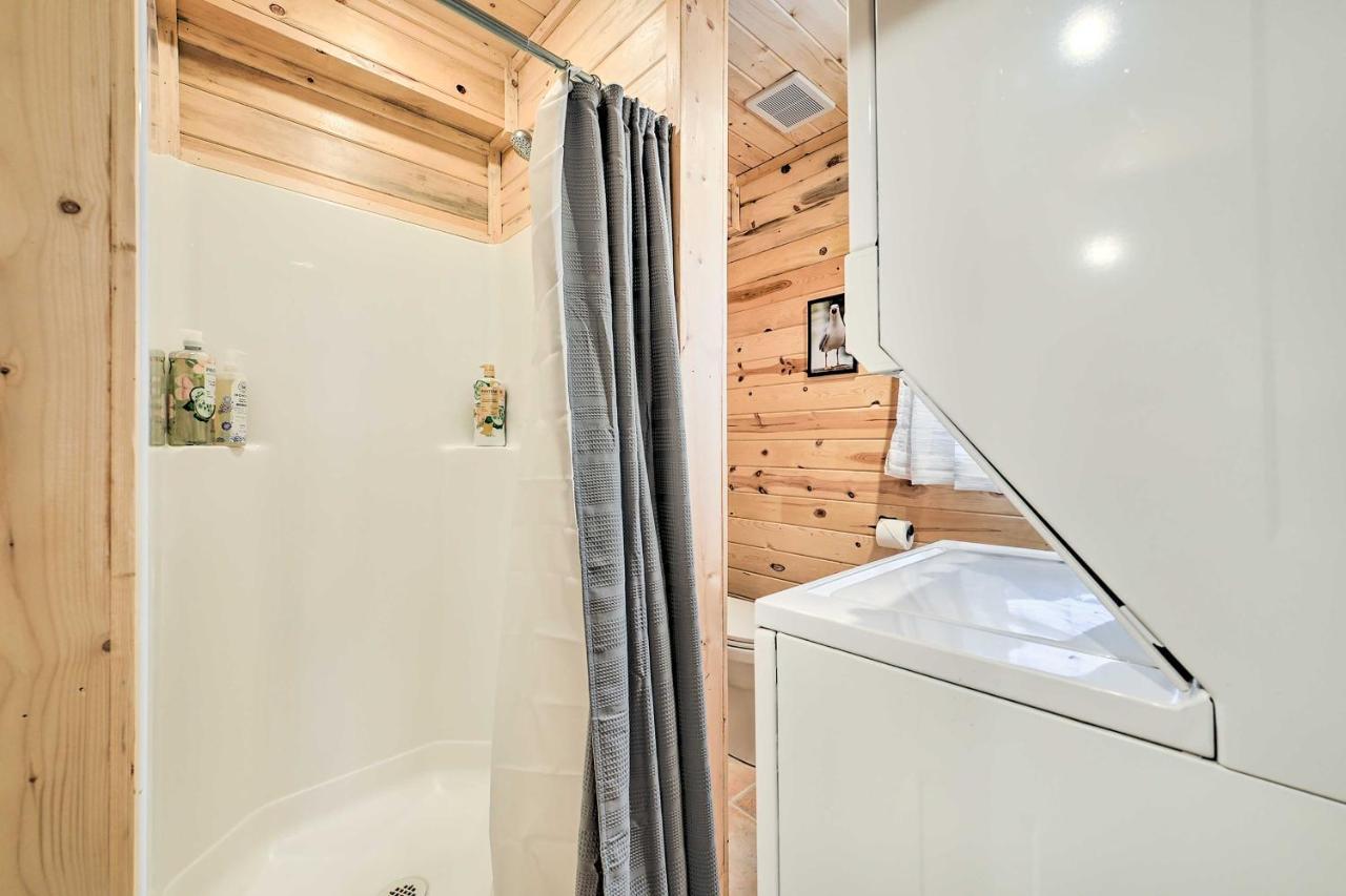 Cozy Island Park Cabin, 20 Mi To Yellowstone! Exterior foto