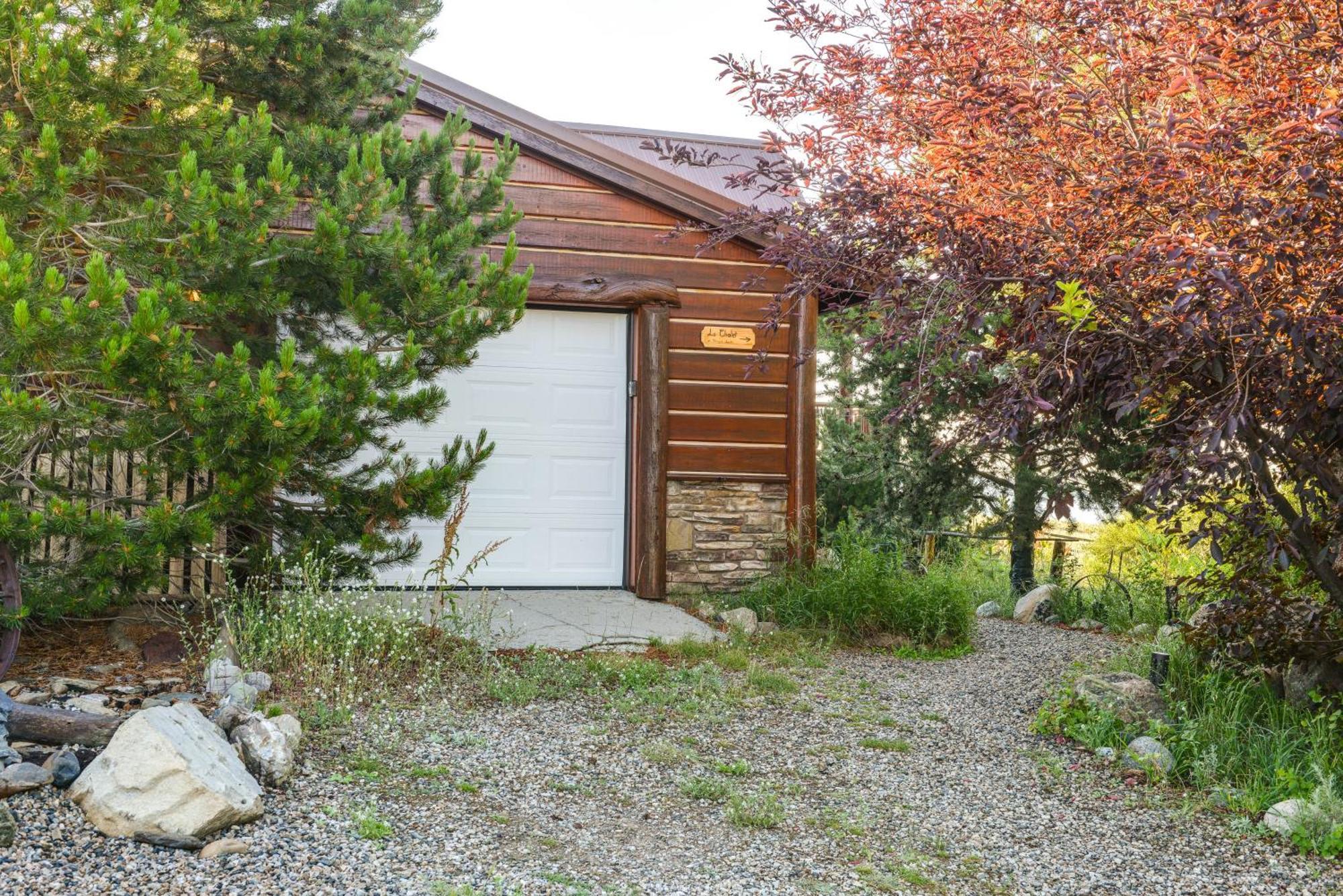 Cozy Island Park Cabin, 20 Mi To Yellowstone! Exterior foto
