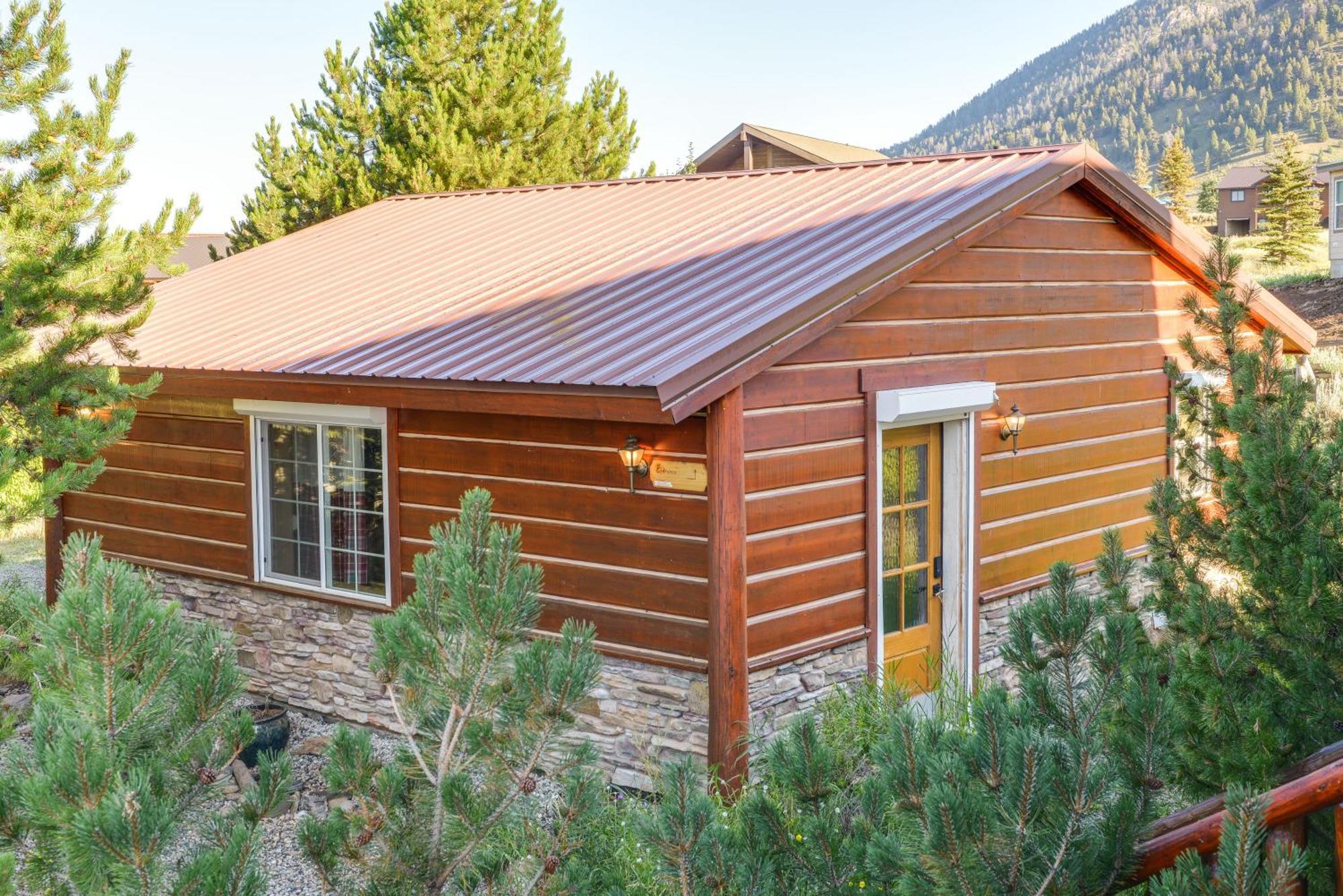Cozy Island Park Cabin, 20 Mi To Yellowstone! Exterior foto